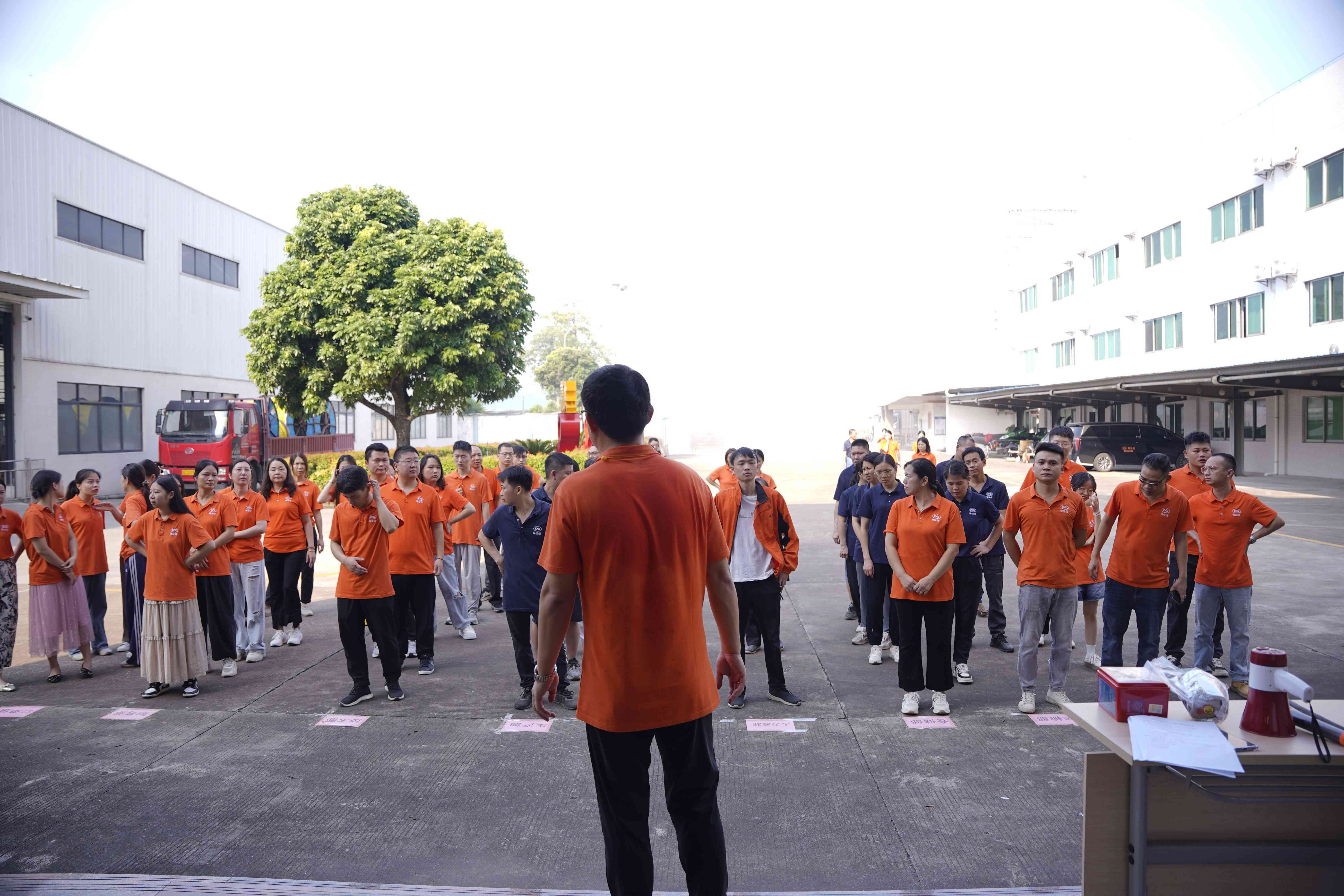 以练为战筑防线，防患未“燃”强意识