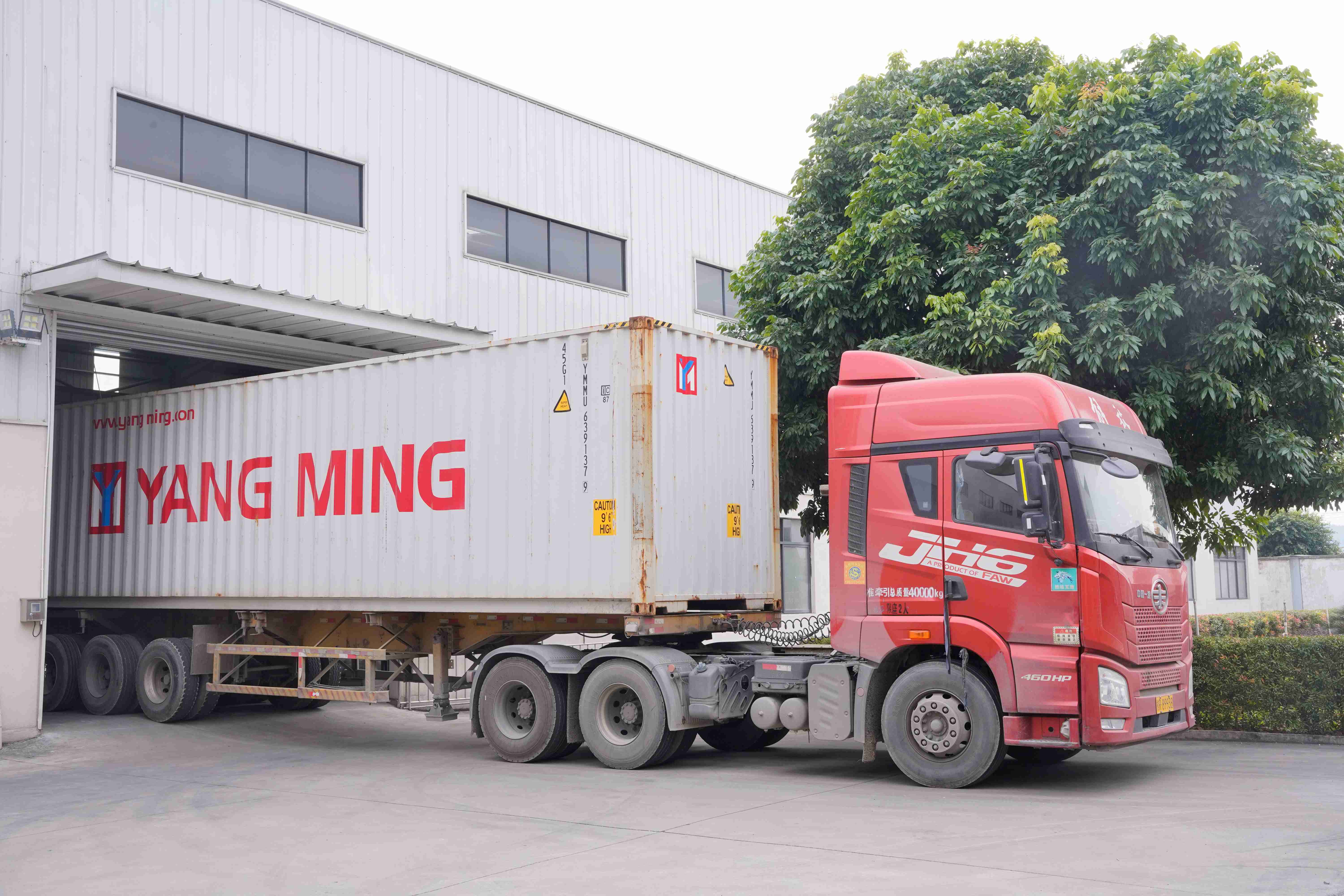 草莓APP在线观看公司向柬埔寨出口数百万电缆产品，助推商业建筑项目发展